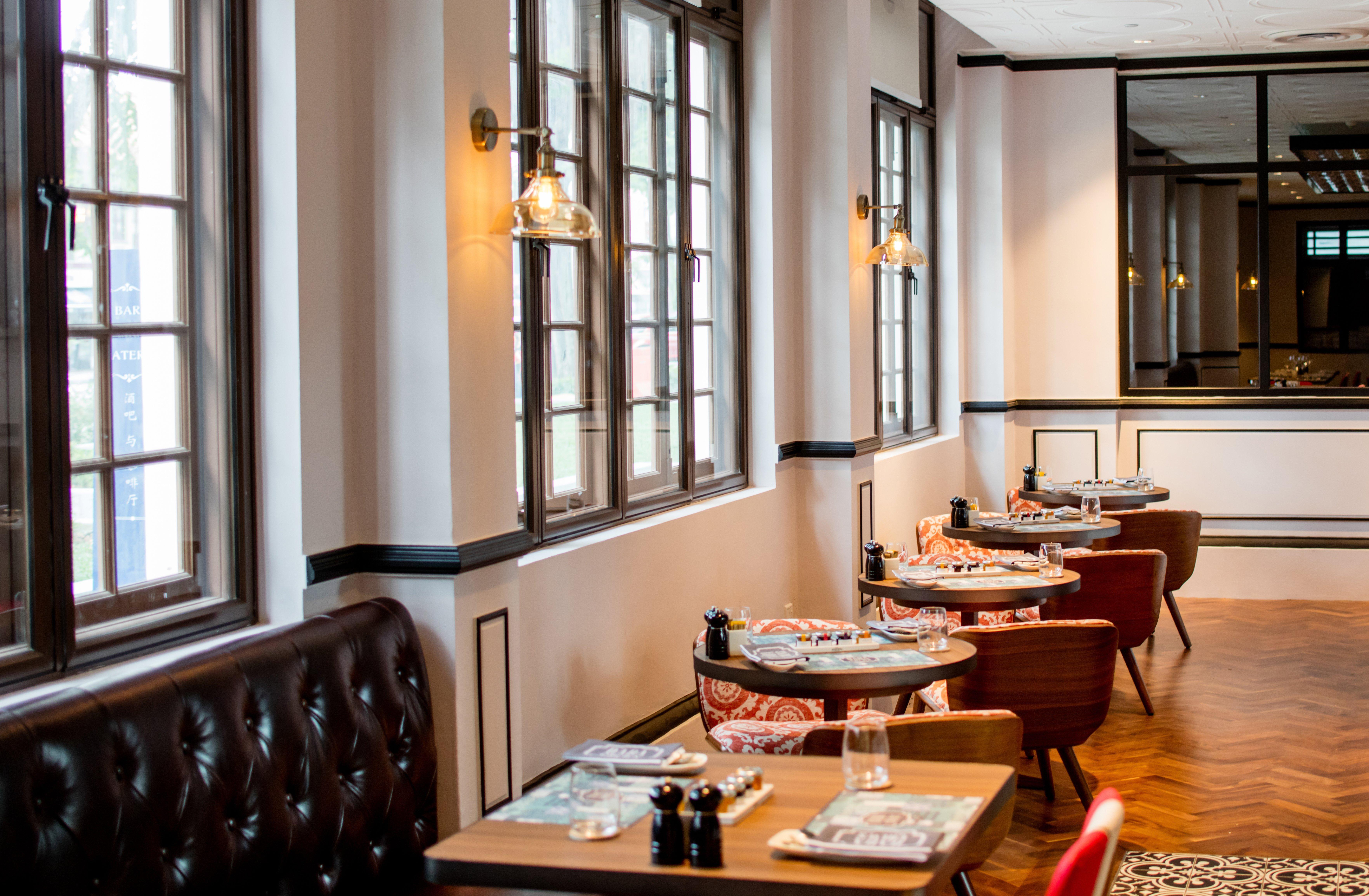 โรงแรมอินดิโก สิงคโปร์ กาตง ภายนอก รูปภาพ The interior of the restaurant
