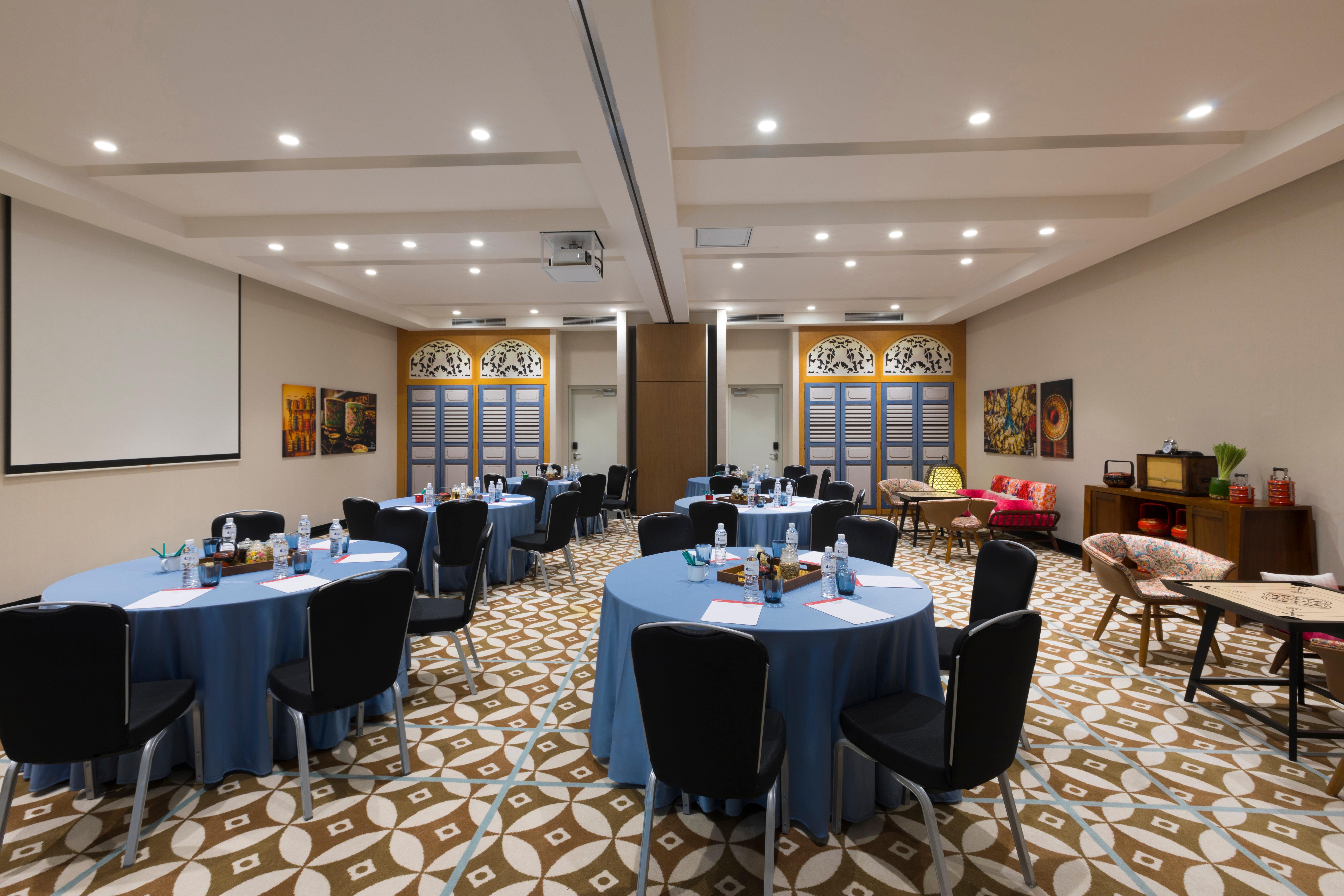โรงแรมอินดิโก สิงคโปร์ กาตง ภายนอก รูปภาพ Meeting room