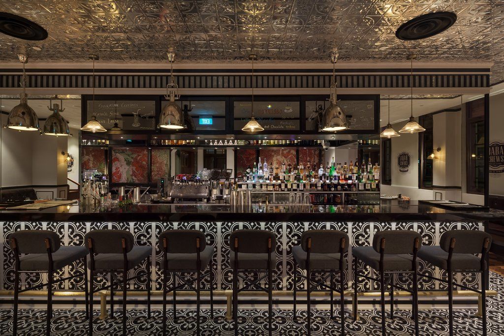 โรงแรมอินดิโก สิงคโปร์ กาตง ภายนอก รูปภาพ The bar at the restaurant