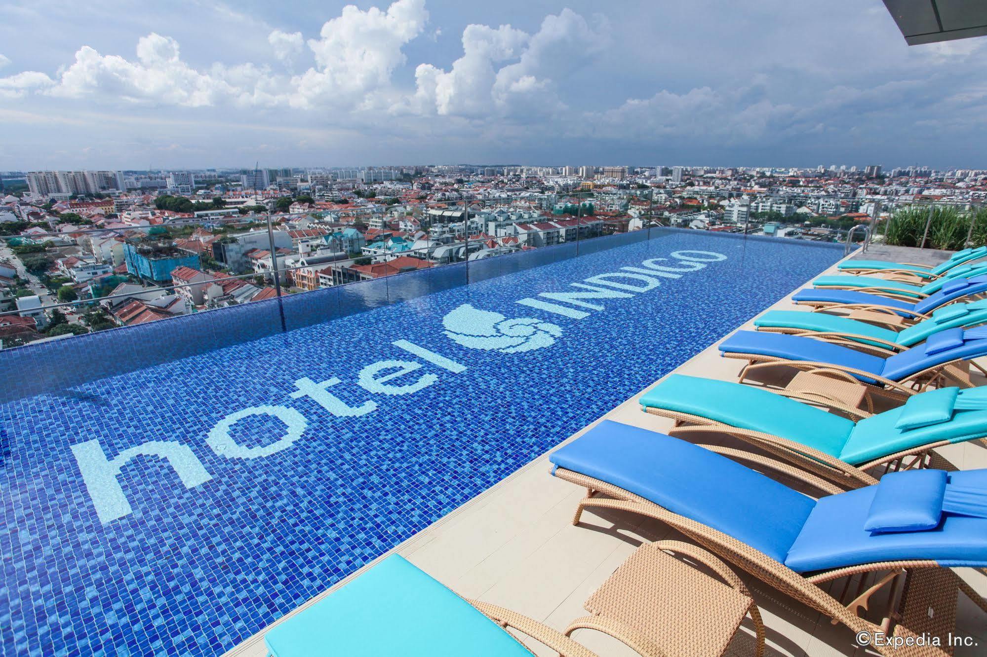โรงแรมอินดิโก สิงคโปร์ กาตง ภายนอก รูปภาพ Rooftop pool